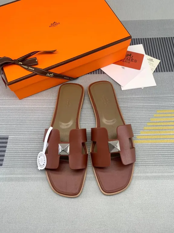 Hermes Shoe 